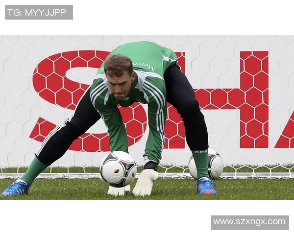 诺伊尔：守护球门的传奇门将与他辉煌的足球生涯回顾